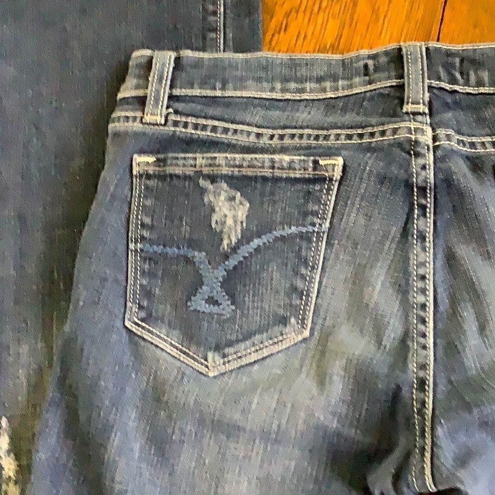 Vigoss Medium Wash Distressed Bootcut Jeans - Picture 8 of 16